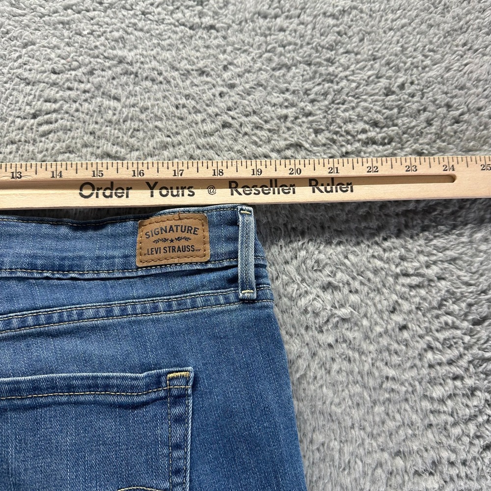 Signature by Levi Strauss Jeans Womens 20 Blue Denim Straight Slim Fit Mid-Rise - Picture 9 of 12